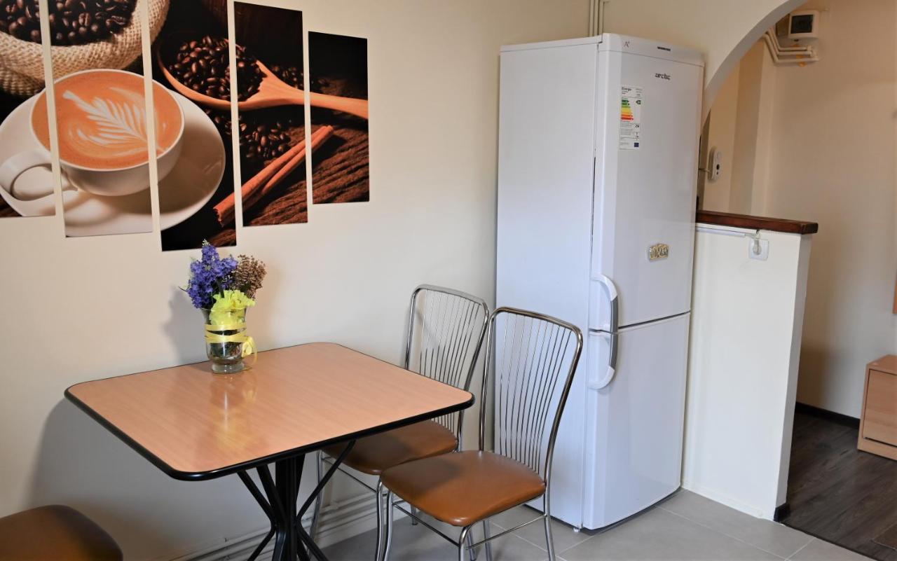 Marin Hotel Apartment Брашов Екстериор снимка
